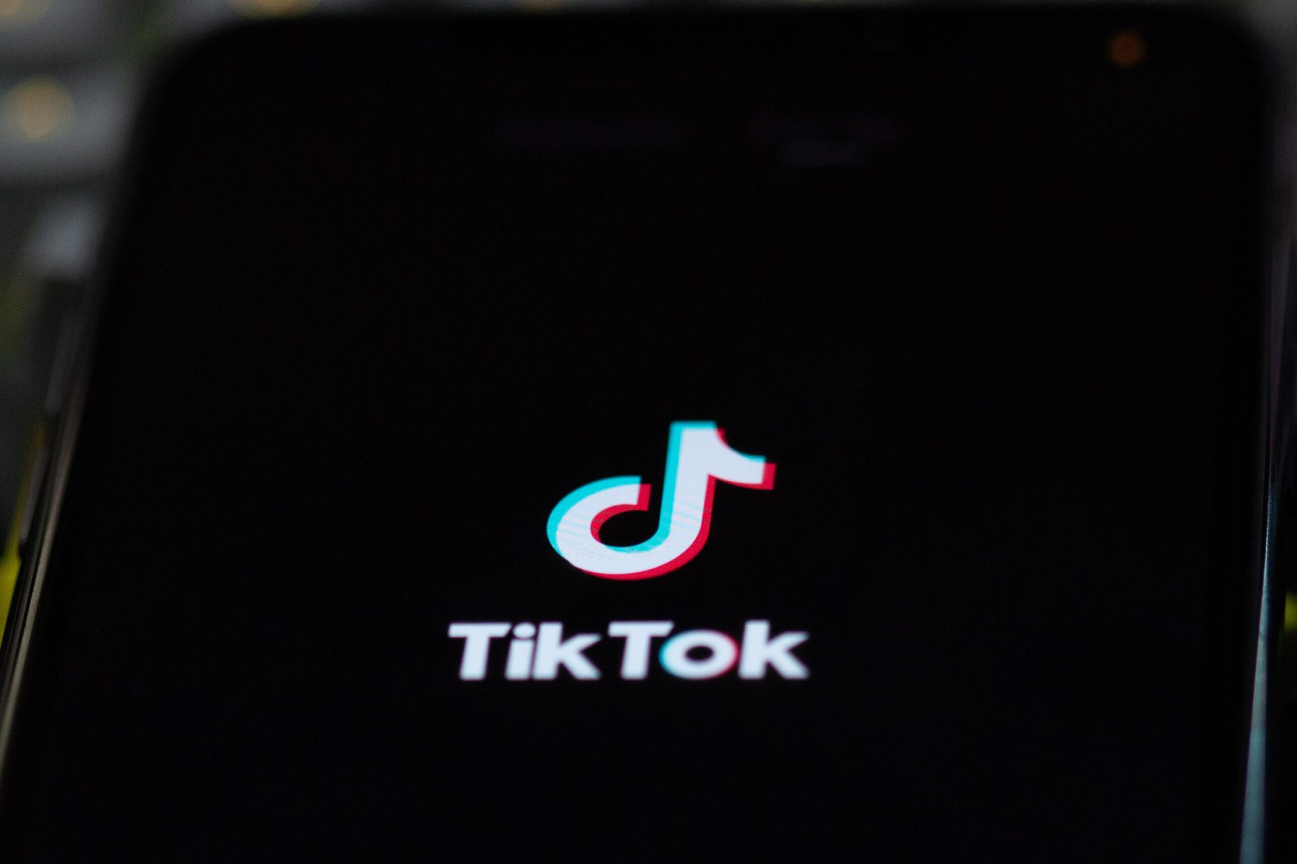 Larang TikTok, NATO: Keamanan Dunia Maya Prioritas Utama