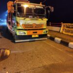 Kapolsek Lasem Berikan Imbauan Lapor Jika Temui Truk Parkir Atas Jembatan