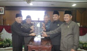 Larangan Aktivitas Tambak Udang di Karimunjawa Telah Ditetapkan Jadi Perda
