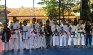 Foto : Perlombaan O2SN Tingkat Kabupaten Pati Cabor Karate (Sumber : palevioletred-jellyfish-458835.hostingersite.com / Putri Asia)