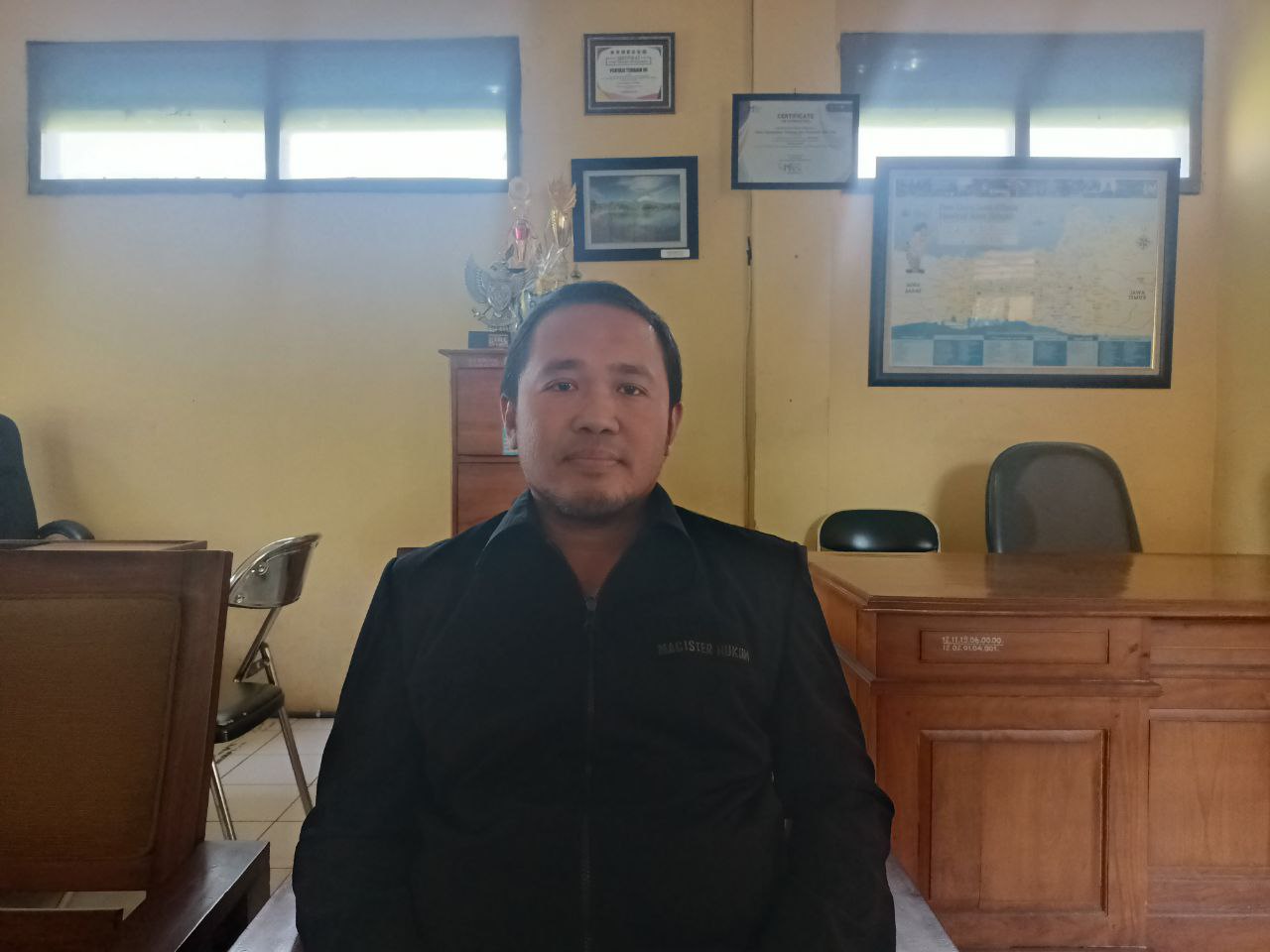 Foto: Kepala Bidang (Kabid) Pemasaran Dinporapar Kabupaten Pati, Mohamad Roni (Sumber: Mitrapost/ Putri Asia)