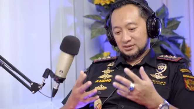 Foto: Andhi Pramono (Sumber: Youtube)
