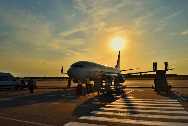 Foto: Ilustrasi bandara (Sumber: unsplash.com)