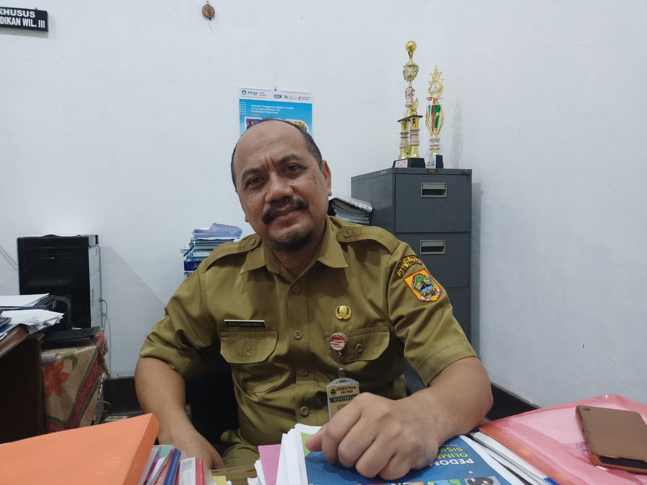 Foto : Plt. Kasi SMA/SLB Cabang Dinas Pendidikan Wilayah III, Didik Sumardiyanto (Sumber :palevioletred-jellyfish-458835.hostingersite.com/Putriasia)