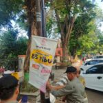 Foto: Satpol PP Copot Razia Tak berizin (Sumber: Dok. Satpol PP) 