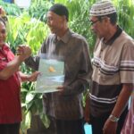 Foto: Pembagian Sertifikat Program PTSL (Sumber: jatengprov)