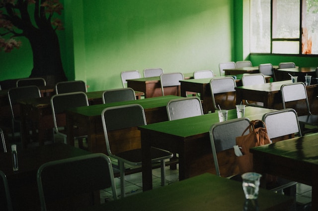 Aturan Jam Masuk Sekolah Pukul Setengah Enam di NTT Resmi Dicabut