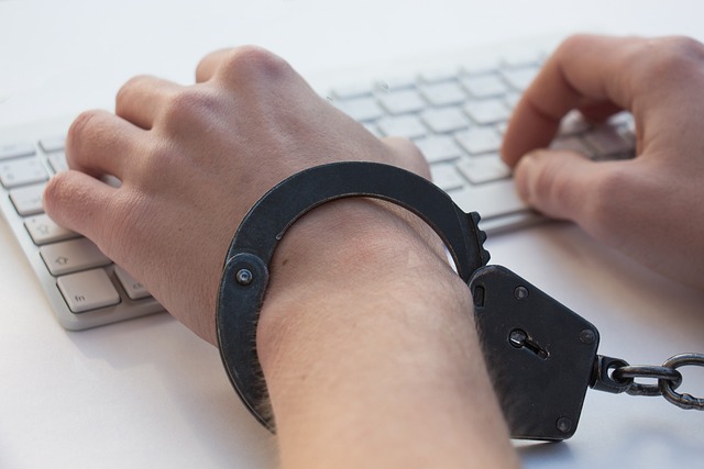 Foto: Ilustrasi scammer (Sumber: iStock)