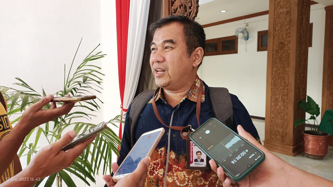 Foto: Deputi Pencegahan korupsi Korsubgah Wilayah 3 KPK, Azril Zah (Sumber: M Kafi/ Mitrapost)