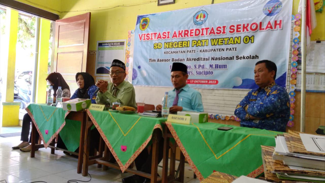 Foto : Kegiatan visitasi akreditasi SD Negeri Pati Wetan 01 (Sumber : Dok. SD Negeri Pati Wetan 01)