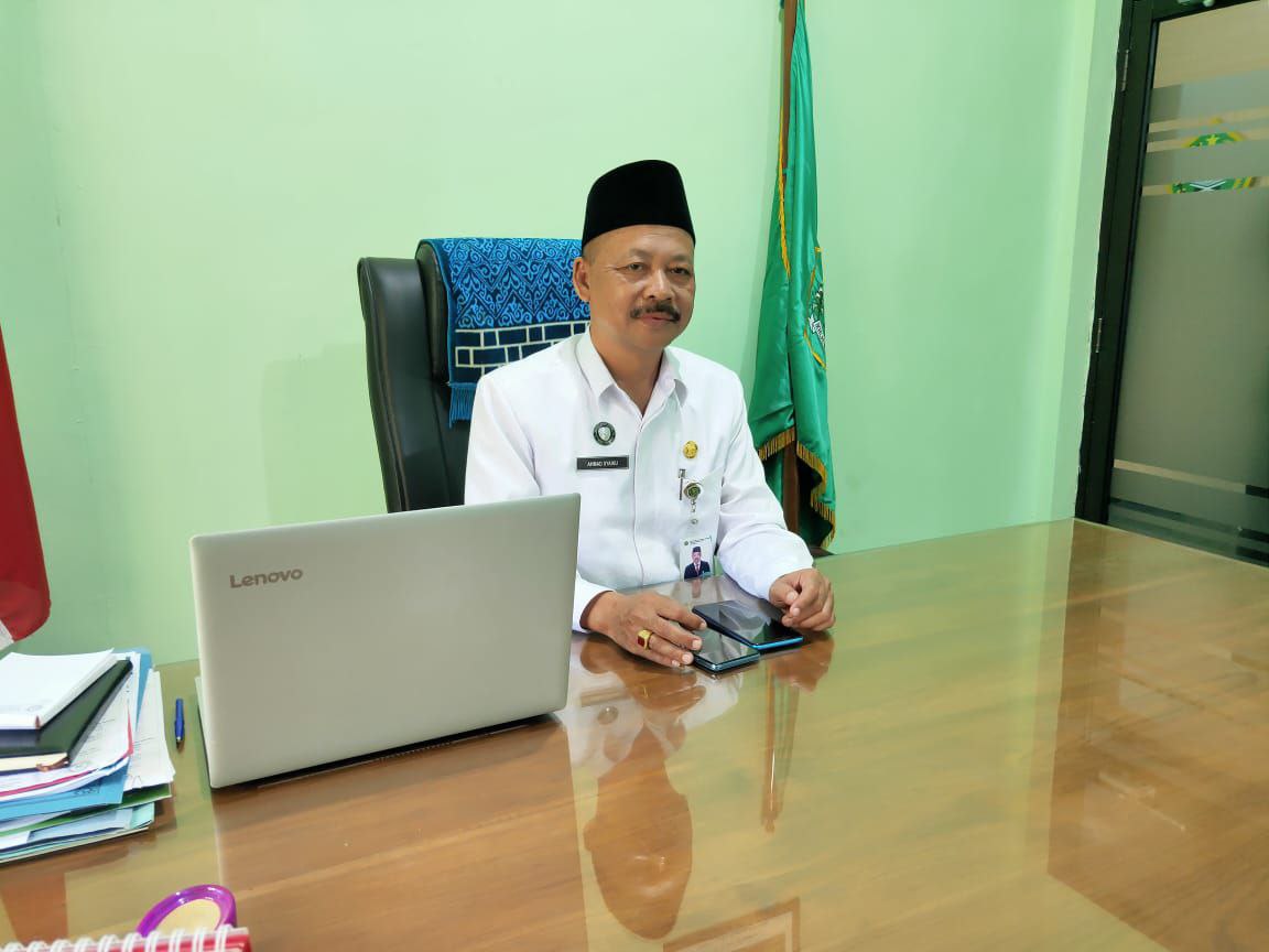 Foto: Kepala Kemenag Kabupaten Pati, Ahmad Syaiku (Sumber: mitrapost/kafi)