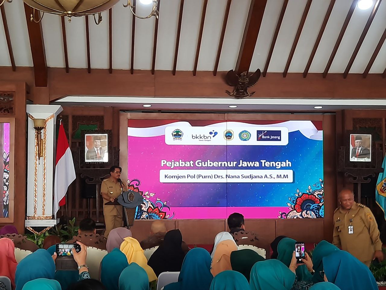 Foto: Nana Sudjana saat kunjungan kerja di Kabupaten Pati (Sumber: mitrapost/kafi)