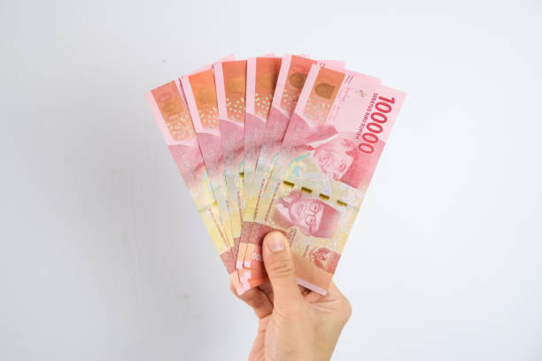 Foto: Ilustrasi honor Ketua RT dan RW (Sumber: istock)