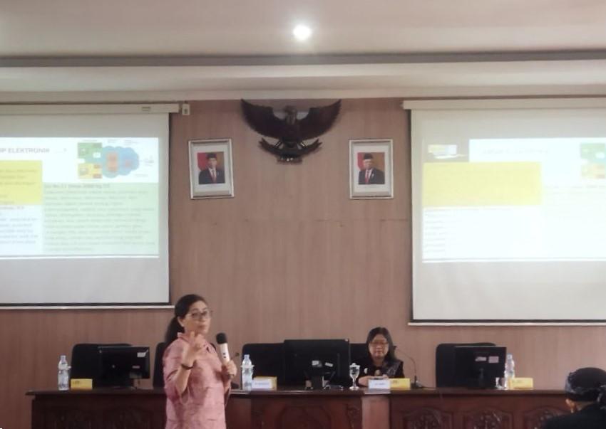 Foto : Neneng Ridayanti, Bidang Pembinaan Kearsipan Arsip Nasional Republik Indonesia (palevioletred-jellyfish-458835.hostingersite.com/ilham)