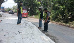 Foto: Pembetonan Jalan Lingkar Temanggu (Sumber: jatengprov)