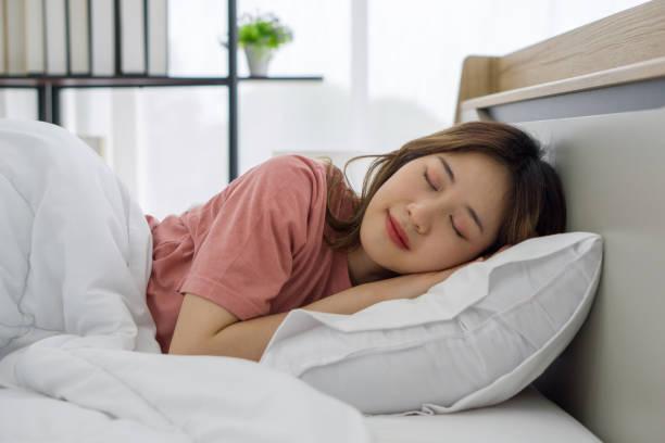 Lama Waktu Tidur yang Dibutuhkan Tubuh Sesuai Usia