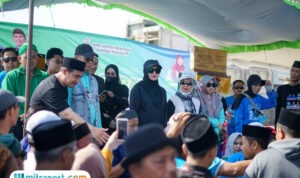 Relawan LYVU Gelar Jalan
