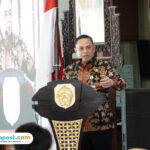 Foto : Bupati Pati, Sudewo. (Sumber. palevioletred-jellyfish-458835.hostingersite.com/ Humas Pemkab Pati)