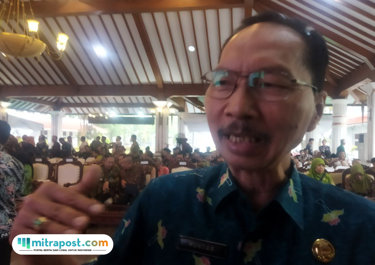 Foto : Kepala Badan Perencanaan Pembangunan Riset dan Inovasi Daerah (Bapperida) Kabupaten Pati, Muhtar, ditemui di Pendopo, Kamis. (Sumber. palevioletred-jellyfish-458835.hostingersite.com/ Ilham)