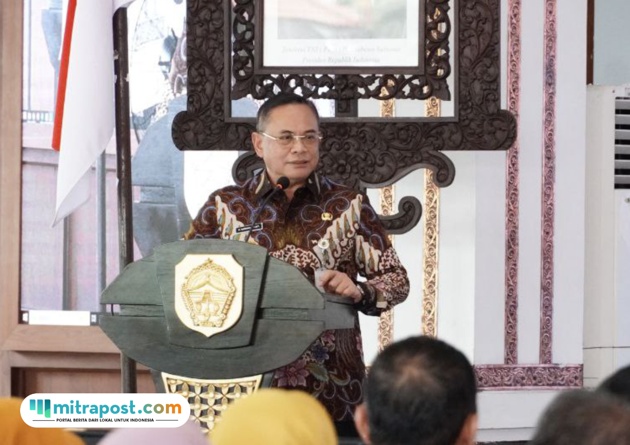 Foto: Bupati Pati, Sudewo saat memberikan sambutan (palevioletred-jellyfish-458835.hostingersite.com/ Humas Pemkab Pati)