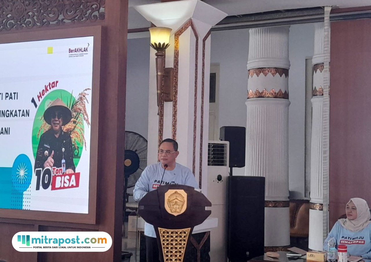 Foto: Ratusan Kepala Desa mendapatkan arahan dari Bupati Pati Sudewo dalam rangka peningkatan kesejahteraan rakyat (palevioletred-jellyfish-458835.hostingersite.com/ Kafi)