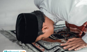 Bagaimana Hukumnya Terlintas Pikiran Kotor Saat Salat?