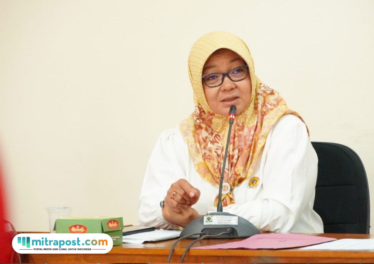 Foto: Anggota Dewan Perwakilan Rakyat Daerah (DPRD) Kabupaten Pati, Endah Sri Wahyuningati (palevioletred-jellyfish-458835.hostingersite.com/ dok pribadi)
