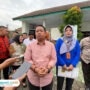 Foto: Ketua Komisi D Dewan Perwakilan Rakyat Daerah (DPRD) Kabupaten Pati, Teguh Bandang Waluyo saat di wawancara oleh awak media di sela sidak Puskesmas Tlogowungu (palevioletred-jellyfish-458835.hostingersite.com/ Kafi)