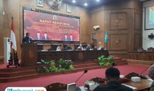 Foto: DPRD Kabupaten Pati gelar Rapat Paripurna penyampaian pandangan umum fraksi terhadap Raperda tentang Perubahan APBD Tahun Anggaran 2025 (palevioletred-jellyfish-458835.hostingersite.com/ Kafi)